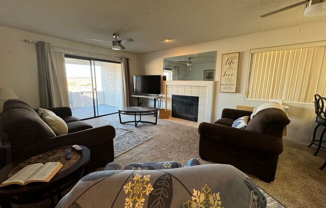 2 beds, 2 baths, $1,675, Unit # 3I