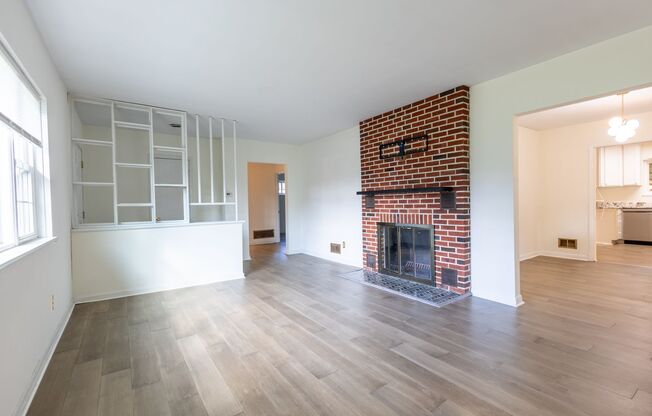 Lovely 3 BR/2 BA Single-Family Home in Glen Burnie!