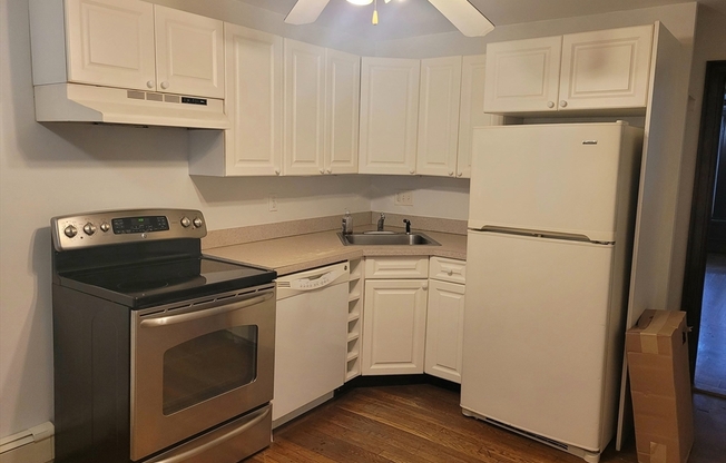 2 beds, 1 bath, 1,000 sqft, $2,150, Unit 1