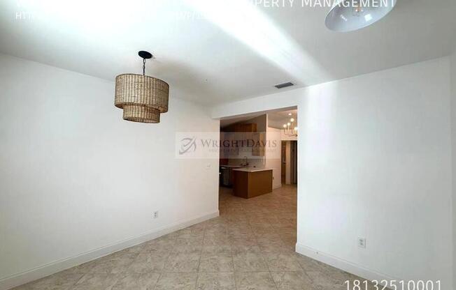 3002 W MDW ST