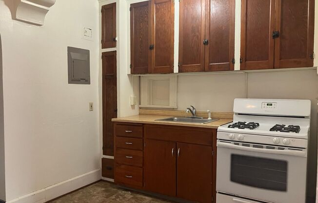 Happy Homes - 1108 Wisconsin Ave