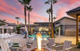 LUXURY LIVING IN PEORIA