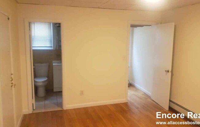 286 Beacon St.