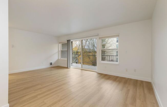 1 bed, 1 bath, 783 sqft, $2,270, Unit 108