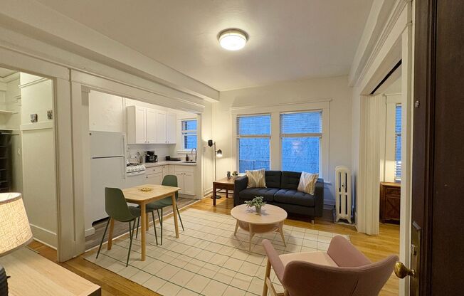 1 bed, 1 bath, 475 sqft, $2,295, Unit Unit 105