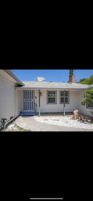 1725 W MENDOCINO AVE