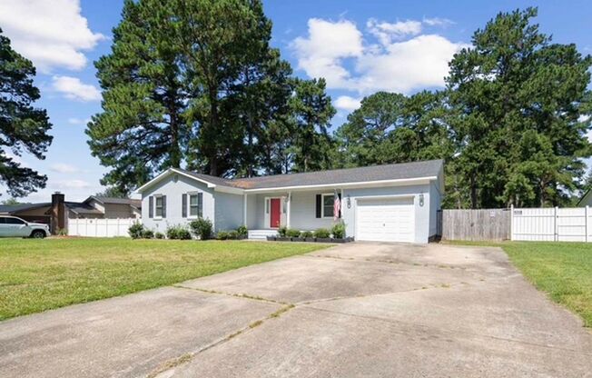 Welcome Home to 2142 Baywater Dr. in Fayetteville, NC!