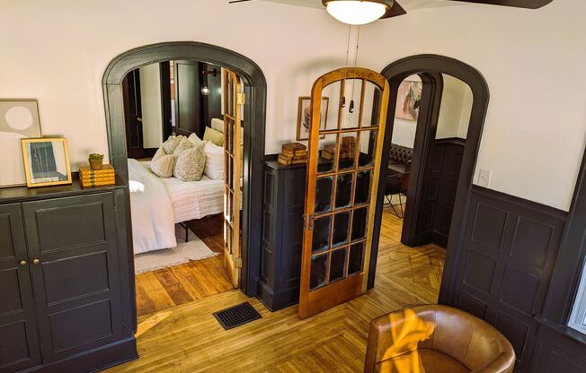 Stunningly beautiful 3 bedroom home in Madisonville/Kenwood Hills