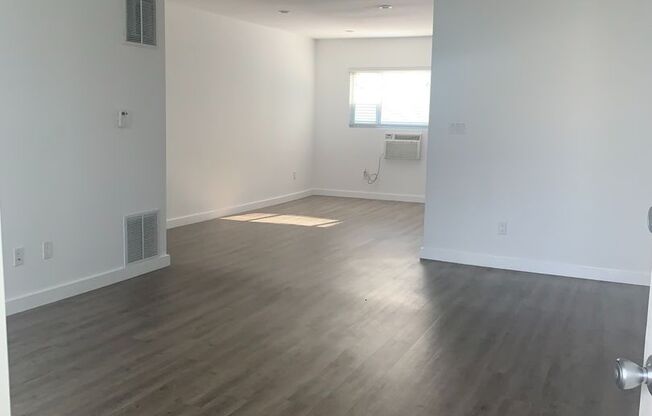 1 bed, 1 bath, $2,998, Unit 06