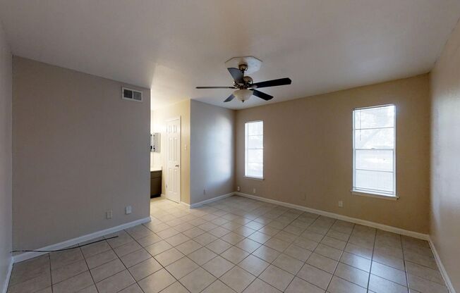 2 beds, 2.5 baths, 1,031 sqft, $1,339, Unit 06