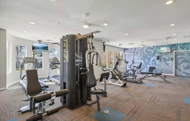 fitness center at Verona Apartments