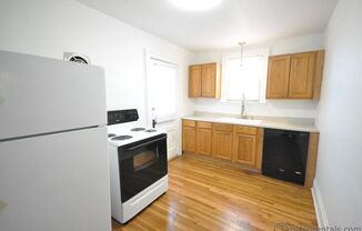 3 beds, 1 bath, 1,120 sqft, $1,595, Unit 333 East Duncan Street