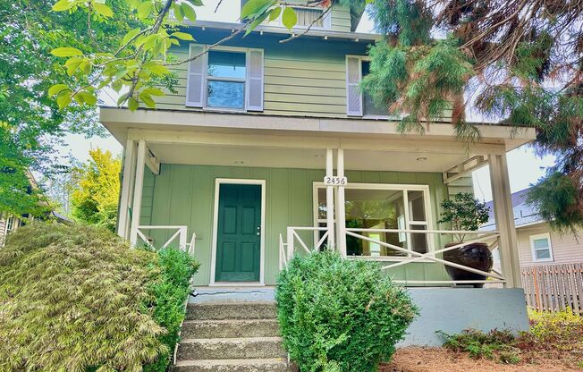 Classic Craftsman Home in Hollywood Neighborhood