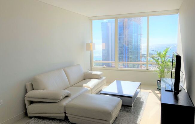1 bed, 1 bath, $2,900