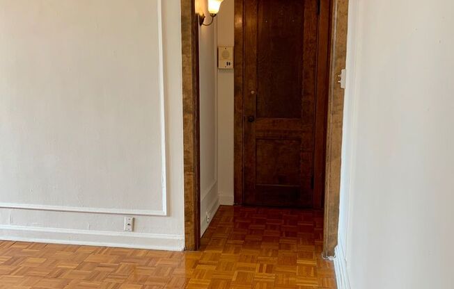 Studio, 1 bath, 450 sqft, $1,695, Unit 530-504