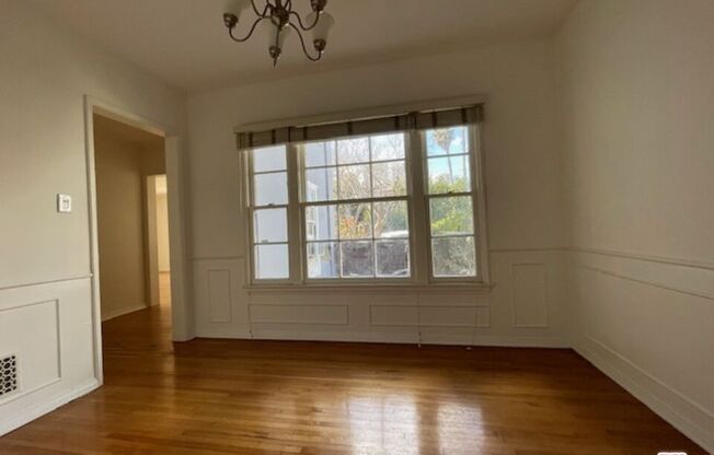 1208 BEVERLY GRN DR
