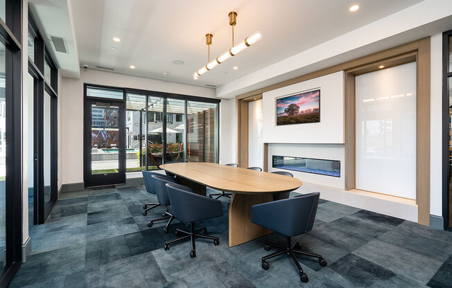 forte on the park apartments conference area