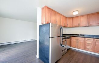 2 beds, 1 bath, 846 sqft, $2,395, Unit 301