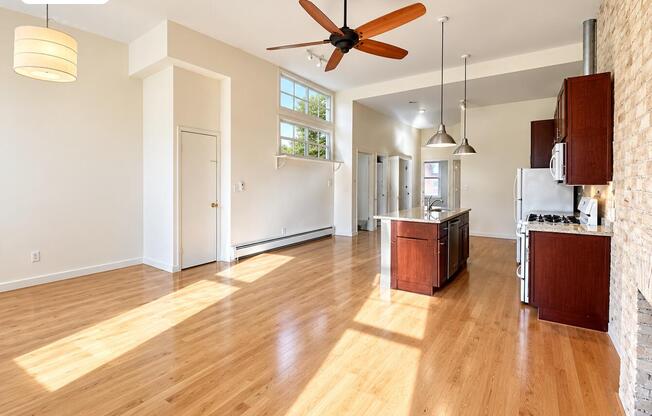 469 EVERGREEN AVE