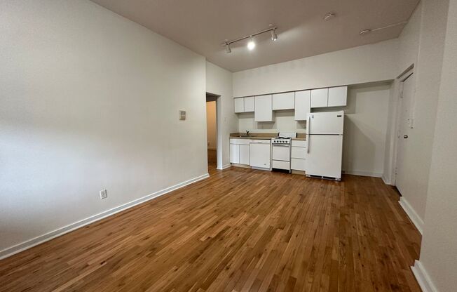 3510-3530 Louisa Street