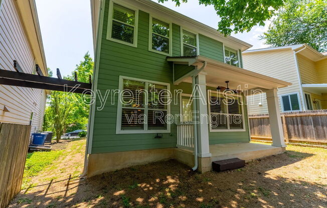 1808 VLG OAK CT
