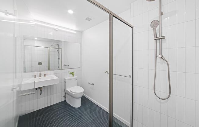 2 beds, 3 baths, $7,144, Unit G29
