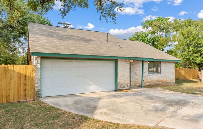 Bright and Inviting 3-Bedroom with Private Yard