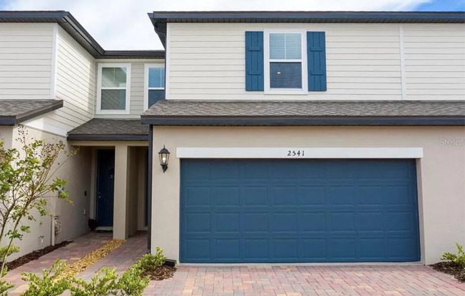 2541 Red Spruce Way