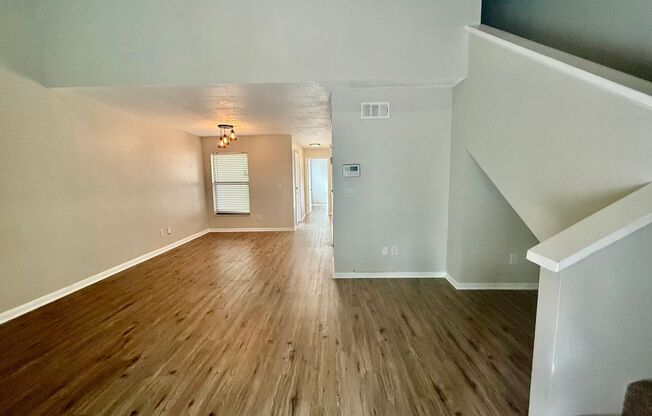 2 beds, 2 baths, $1,400