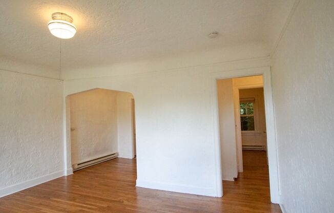 1 bed, 1 bath, $1,395, Unit 05