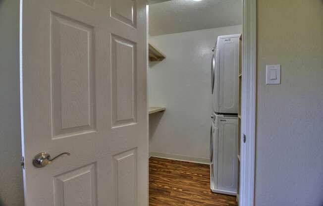 Washer/Dryer at Casa Alberta Apartments, Sunnyvale