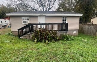 Charming 2BR Home with Large Front Porch & Spacious Kitchen