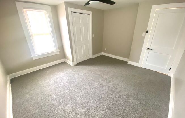 2 beds, 1 bath, $1,400