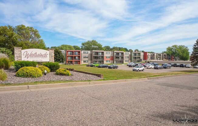 1 bed, 1 bath, 709 sqft, $1,045, Unit 2214-229