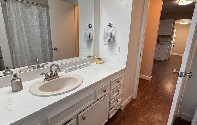 2 beds, 2 baths, 947 sqft, $2,225, Unit 49