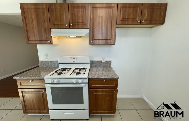 1 bed, 1 bath, 800 sqft, $1,850