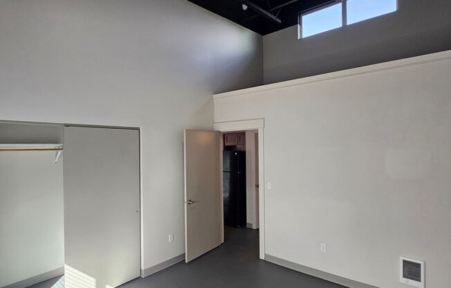 1 bed, 1 bath, $1,260, Unit CPC-A305