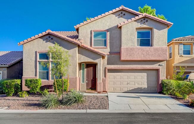 Stunning 4 Bed 2.5 Bath!