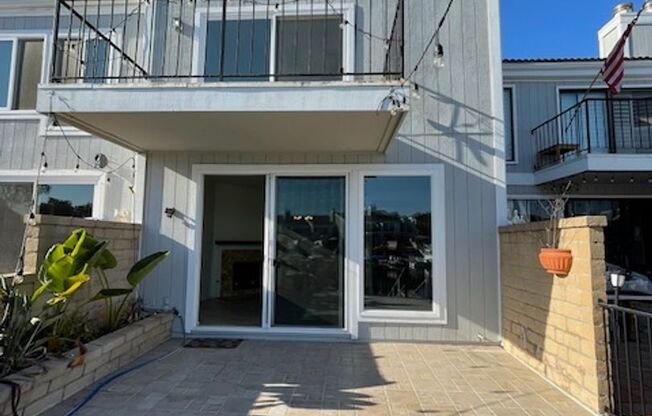 Huntington Harbor Home with 32 FT BOAT SLIP