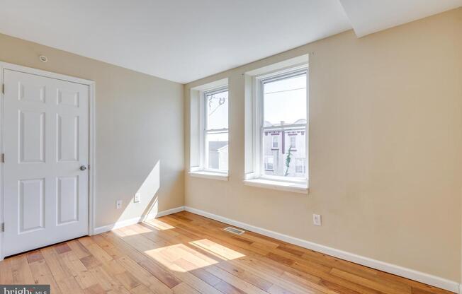 662 N 33 ST