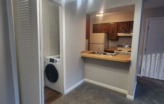 1 bed, 1 bath, 625 sqft, $805, Unit 4978