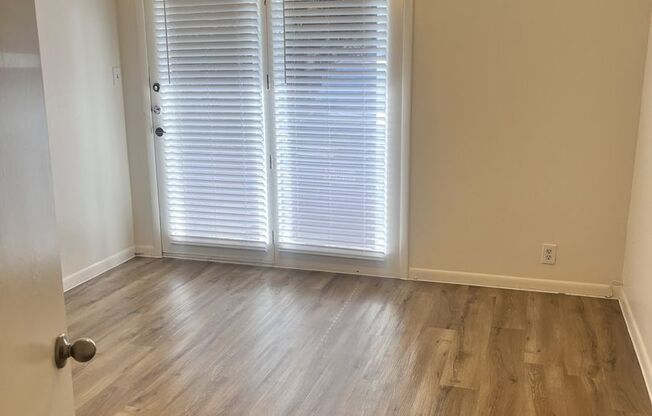 3002 Washington Square