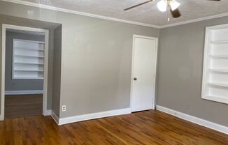 1 bed, 1 bath, $900