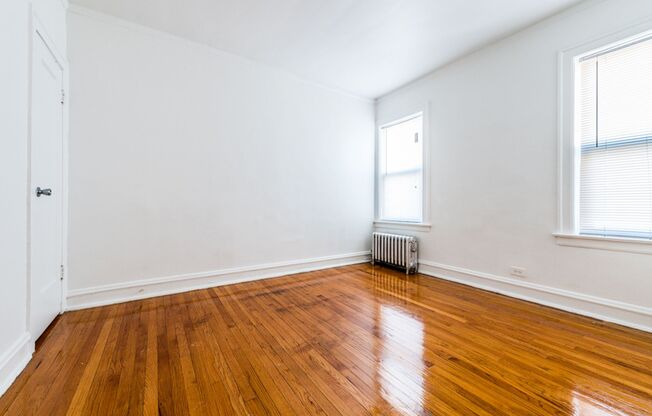7700 S Kingston