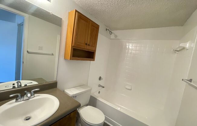 1 bed, 1 bath, 532 sqft, $740, Unit 1208