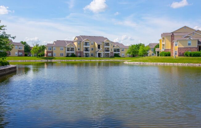 Serene Lakeside View at Center Point Apartments, Indianapolis, 46214