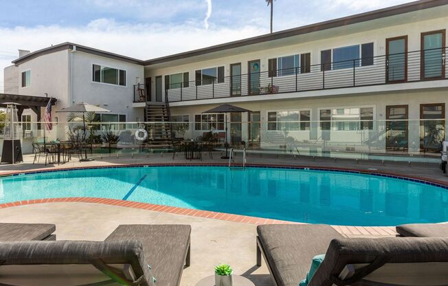 1 bed, 1 bath, 390 sqft, $2,275, Unit 716- 22