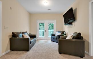 Home - Elevation Student Living - Wilmington, NC