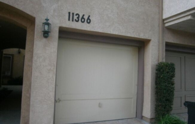 2 beds, 2.5 baths, $2,995, Unit # #G