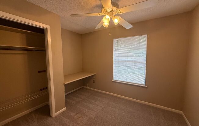 1510 Glen Burnie Dr | 3 Beds 1.5 Bath $1795